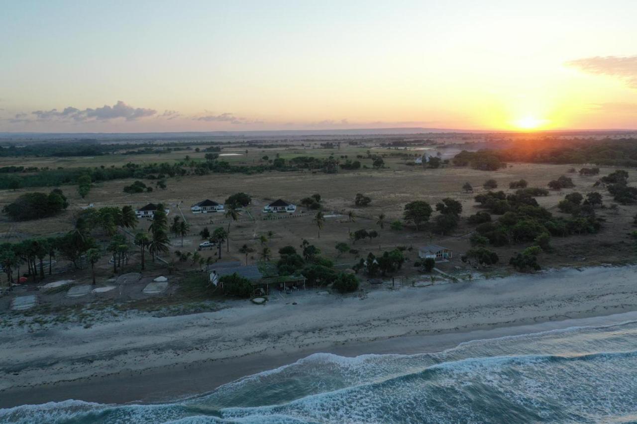 Wera Beach Kadumbul المظهر الخارجي الصورة